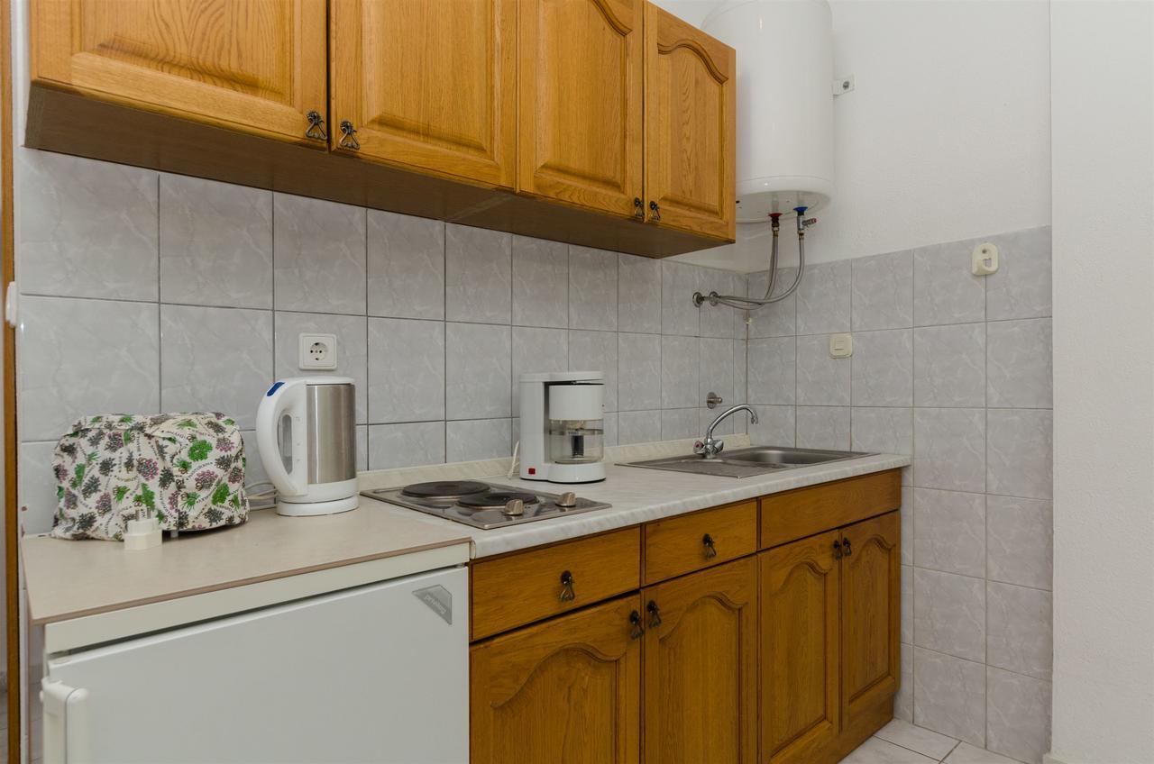 Apartments Ljubica Рогозница Екстериор снимка