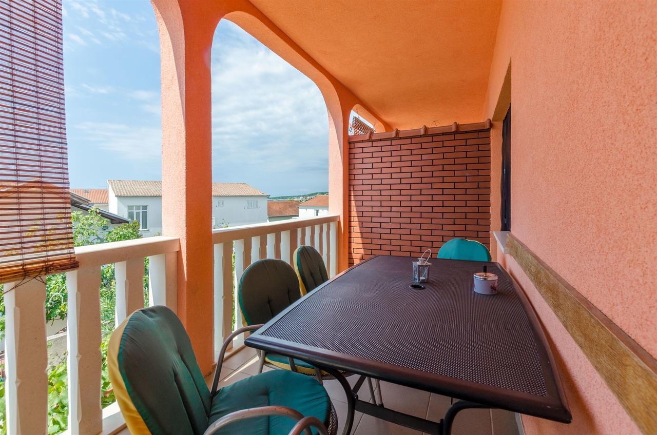 Apartments Ljubica Рогозница Екстериор снимка